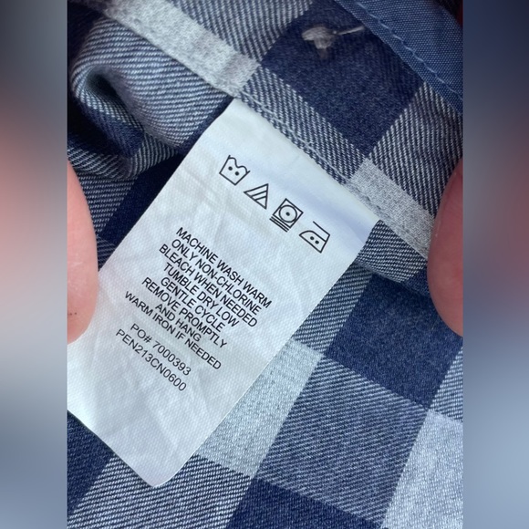 Penguin Button Down Shirt Plaid Blue White Slim Fit 15 32/33 Cotton small - Picture 11 of 11